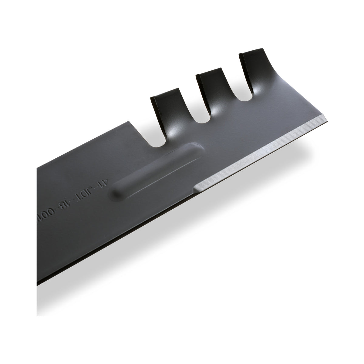 TERRE 48-inch commercial-mulching mower blades 3-pack - blade tip and lift detail